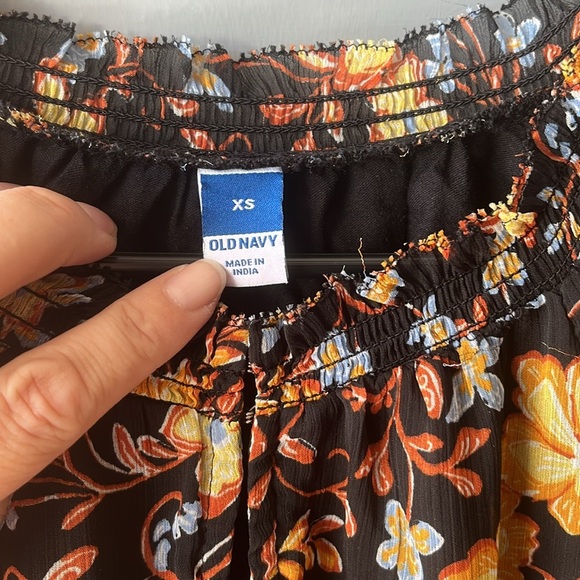 Old Navy Black Floral Blouse Orange Yellow, Shabby Chic, Women’s Sz XS - Picture 5 of 10